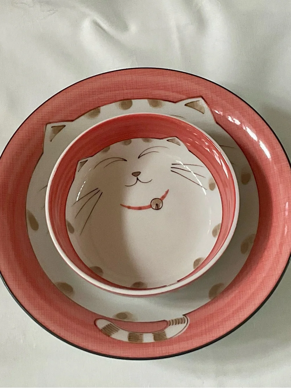 Japanese Smiling Cat Lucky Plate and Bowl Set